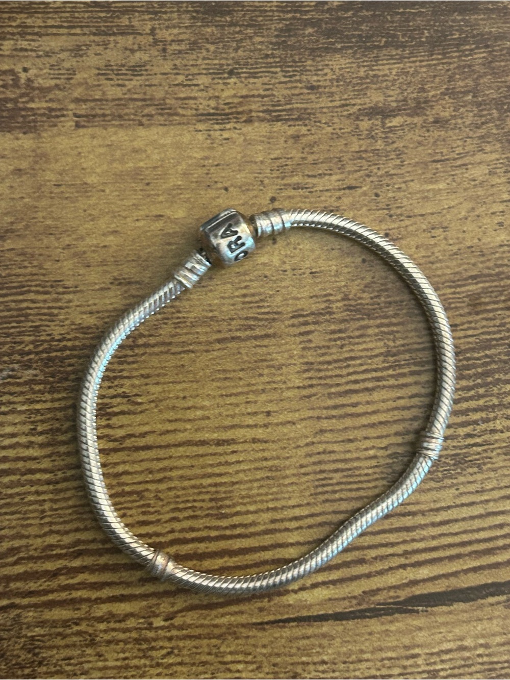Pandora Moments Sterling Silver Snake Chain Charm Bracelet Size 7 Inch